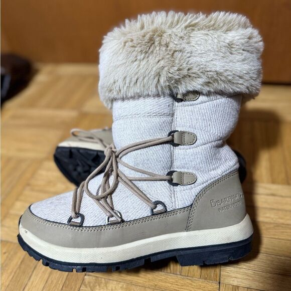 BearPaw Snowboots Sweater Cream Color Women's Size 7 - Picture 1 of 9